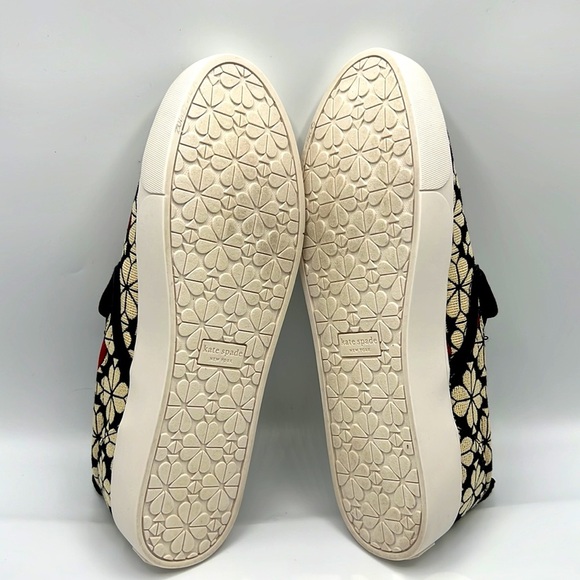 Kate Spade sneakers in excellent condition looks like brand new size 9B - Picture 9 of 11